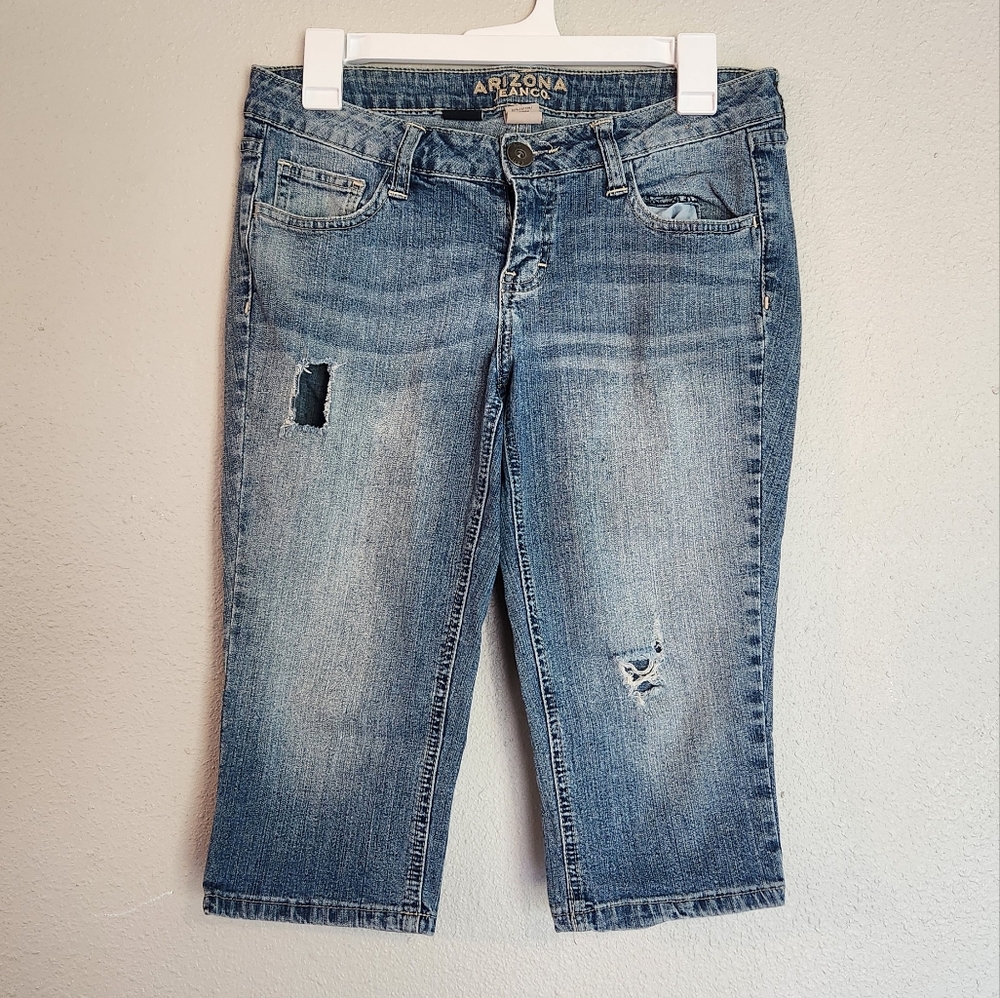 Arizona Jean Co. Capris Junior's Size 7